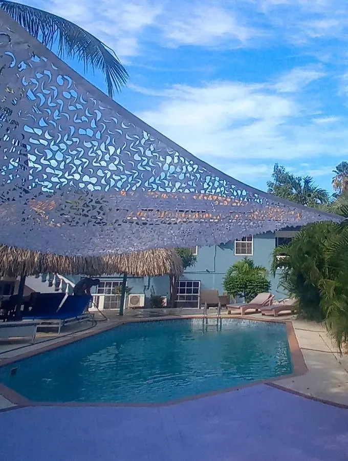 The Green Turtle Eco Lodge Willemstad Apartment